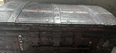 sandık: Antik dəmir sandıq/kofra - Material: qalın döymə dəmir və polad — 4