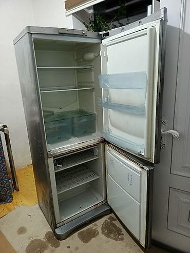 qaz pecler: İşlənmiş 2 qapılı Indesit Soyuducu Satılır, rəng - Gümüşü — 2