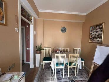 bayılda bina evləri: Binəqədi rayonu,7 mkr,Azadlıq pr,4 mərtəbənin,1-ci mərtəbəsində,2 — 2