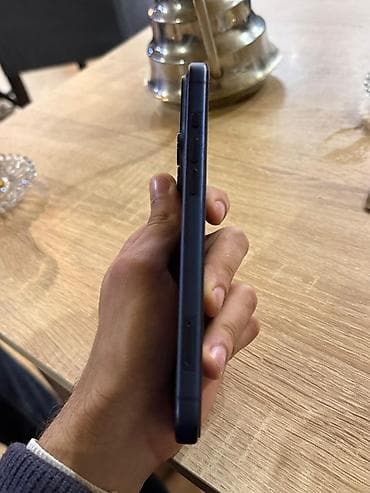 iphone 11 pro max cekilis: IPhone 17 Pro Max, 256 GB, Mavi, Face ID — 4