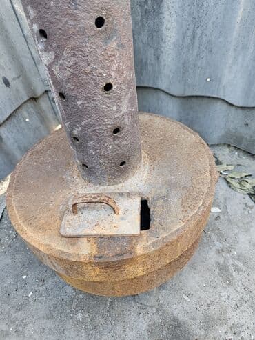 iran kere yagi: Metaldan hazırlanmış yağ sobası / tullantı yağıyla işləyən qızdırıcı — 2