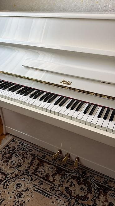 avanti piano: Piano, Rösler, Akustik — 1