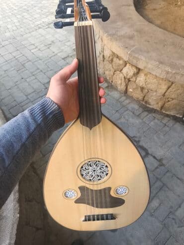 Məhsul: Ud (Şərq simli musiqi aləti) Təsvir: - Klassik armud formalı