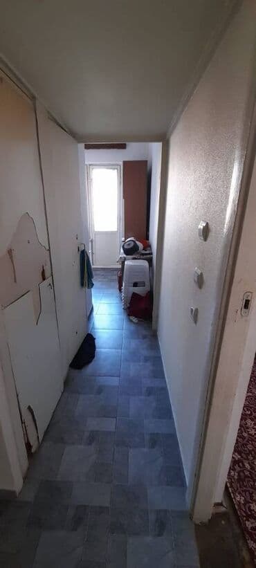 9 ci mikrorayon satilan evler: Bakı, 3 otaqlı, Köhnə tikili, m. Həzi Aslanov, 90 kv. m — 17