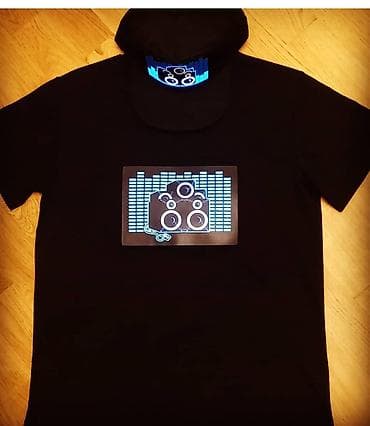 wolt geyimi: Məhsul: LED işıqlı qrafikalı qara T‑şört kolleksiyası Xüsusiyyətlər — 3