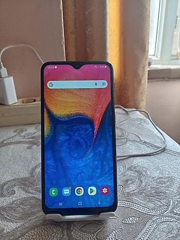 iphone 10 s: Salam.samsunq.a10.satılr.idyal.vəzyətdədi.hər.iki.nömrəsi.işləkdi.usda — 1