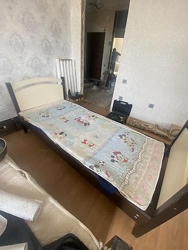 qravat: Oğlan və qız üçün, İşlənmiş, Çarpayı, Bazasız, Matrassız, Siyirməsiz — 2
