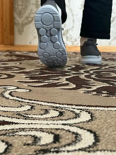 dini: Salam, ayakkabı Ərəbistanan gəlib,çox rahatdı,her gün geyinmək üçün — 9