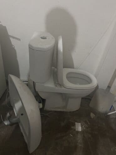 İşlənmiş, Unitaz, Monoblok, Kredit yoxdur, Zəmanətsiz, Ünvandan götürmə