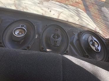 avto maqnitolalar: Avtomobil üçün arxa rəfdə quraşdırılmış akustik sistem - Marka/model — 2