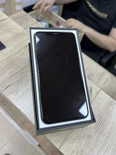 iphone ipad: IPhone 11 Pro, Space Gray — 2