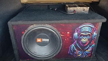 Maşın üçün subwoofer və gücləndirici dəsti - Subwoofer: JBL 1000