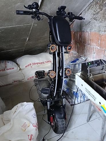 elektron samokat: Salam herleset 2 həftedii alınıb təcili satıram 2300 alınıb 1800 — 3