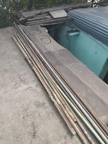 Газовые трубы: Sovet dövründən qalın qaz borular satılır. 20-lik, 25 lik uzunluğu var — 1
