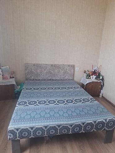 Taxt satilir 80 azn 
Eni 1.60 /2 
Unvan hovsan . Xumar