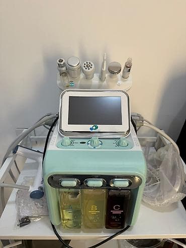 Hydrafacial Cistka 7 baslig prosedur cihazidir. 2 ay islenilib.Ela