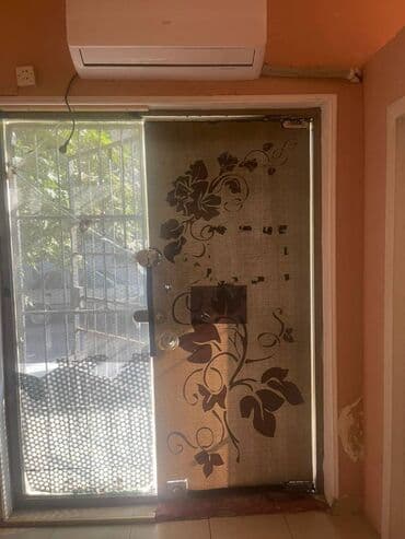 nerimanovda obyekt satilir: Nizami metrosununa yaxın 45 kv. 0byekt ofis maqaza salon plestesn — 2