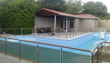 Şüşə məhəccər 100 azn.alminum 48 azn lalafo.az -da Şüşə məhəccər 100 azn.alminum 48 azn