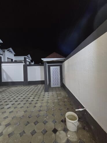 20 ci sahədə həyət evləri: Məmmədli 4 otaqlı, 130 kv. m, Yeni təmirli — 2