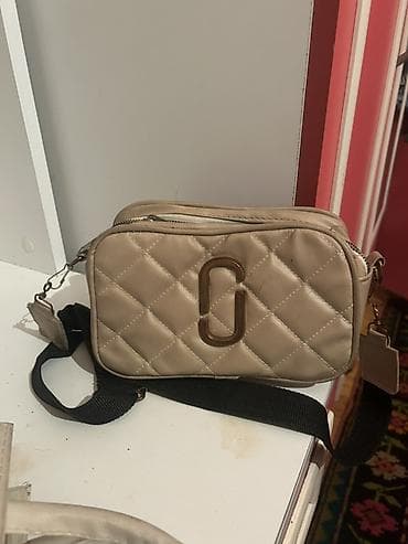 Çiyin çantası, Marc Jacobs, İşlənmiş