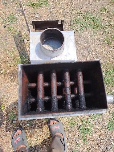 Peçlər və kaminlər: Metall soba/peç – qapalı odun-kömürlə işləyən, tüstü çıxışı olan — 4