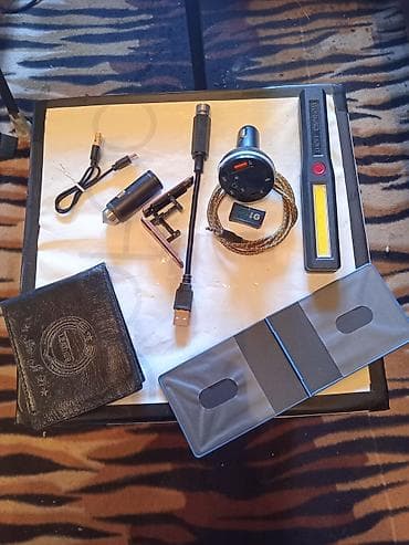 kompyuter hissələri: Elektron aksesuarlar dəsti Dəst tərkibi: - Avtomobil üçün 2x USB şarj — 5