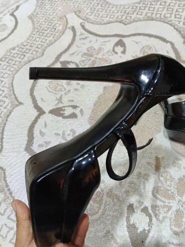 босоножки 27 размера: Размер: 40, цвет - Черный, Б/у — 3