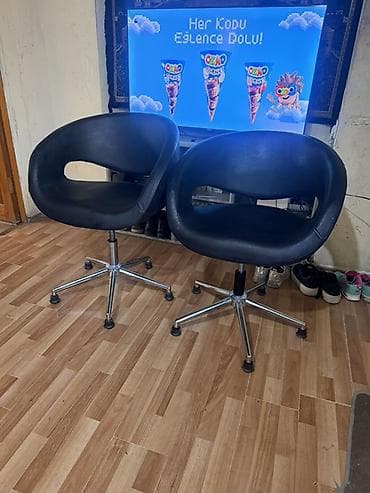Salon kreslo ıwleydı her wey