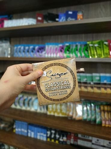 smiger: Smiger klassik gitara simi — 1