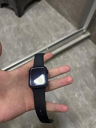 aple saat: Smart saat, Apple — 1