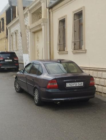 Opel: Opel Vectra: 1.6 l | 1996 il 25000 km Sedan — 10