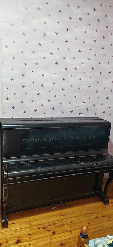 Klavişli alətlər: Pianino Ukrane — 6
