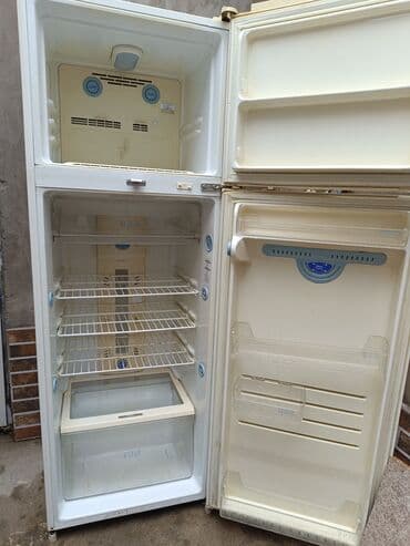 soyu: 2 qapılı LG Soyuducu Satılır, rəng - Ağ — 2