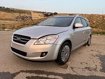 daewoo gentra 2020: Kia Cee’d SW (universal) – gümüşü rəngdə, şəhər və ailə istifadəsi — 3