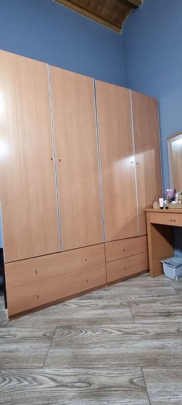 tek neferlik yataq desti: İkinəfərlik çarpayı, 2 tumba — 3