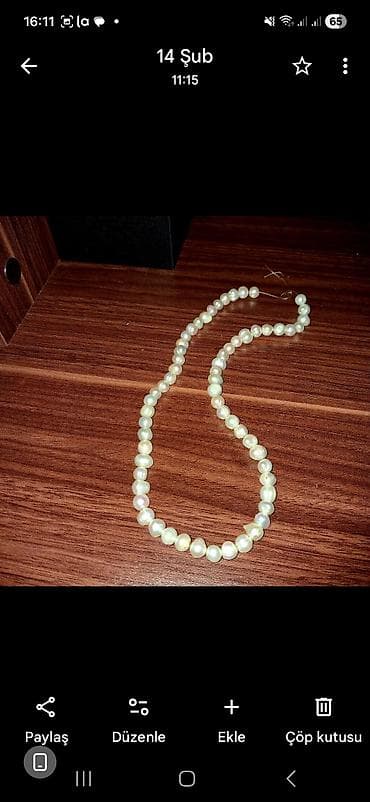 İnci boyunbağı - Klassik dizaynlı ağ inci dənəciklərindən hazırlanmış