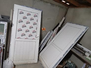 ev qapilari qiymeti: SAMİRƏ🦋 2 ədəd eyni ölçülü plastik qapılar bir ədədi 90m satılır — 1