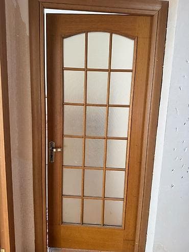 Taxta otaq qapıları (2 ədəd şüşəli və 2 ədəd tam taxta modellər) lalafo.az -da Taxta otaq qapıları (2 ədəd şüşəli və 2 ədəd tam taxta modellər)