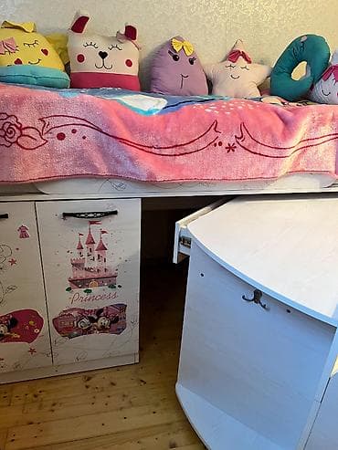 matras islenmis: Qız üçün, İşlənmiş, Çarpayı, Bazasız, Matras ilə, Siyirməli — 1