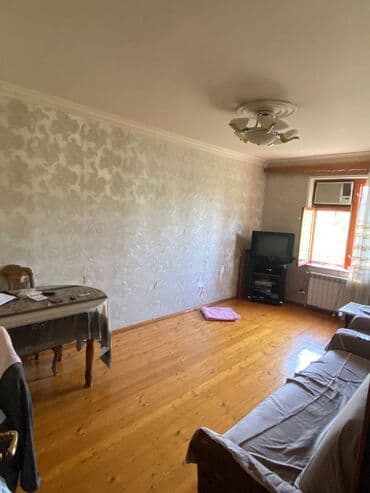 yevlax emlak: Bakı, Yeni Günəşli Massiv A, 3 otaqlı, Köhnə tikili, m. Xalqlar Dostluğu, 65 kv. m — 1