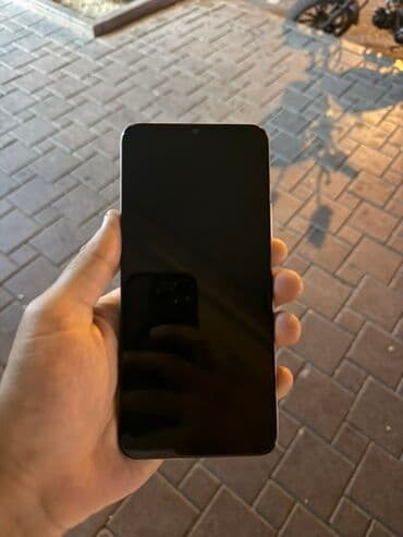 makro x7: Honor 7X, 128 GB, Sensor — 1