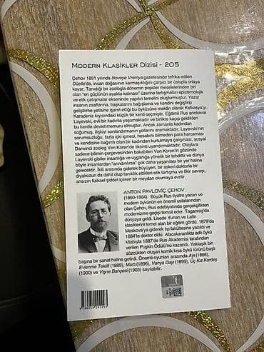 Книги и журналы: Metrolara pulsuz çatdırılma
Qatı açılmayıb
Heç oxubulmayıb
Yenidi — 2