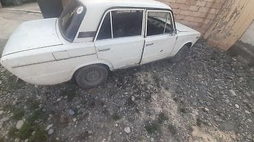 vazlar: VAZ 2101 (“Jiquli”) – komplekt avtomobil - Kuzov: 4 qapılı sedan, ağ — 3