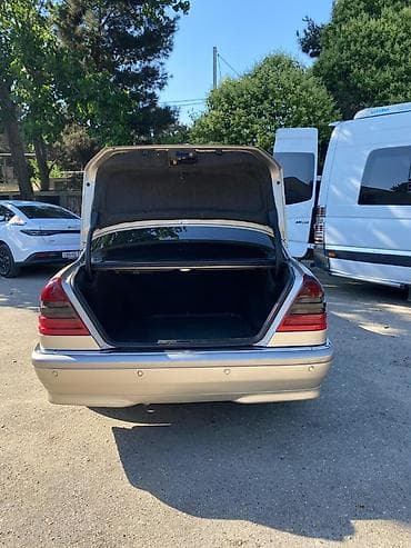brabus disk: Mercedes-Benz S-Class sedan - Kuzov: gümüşü rəng, 4 qapı - Salon — 3
