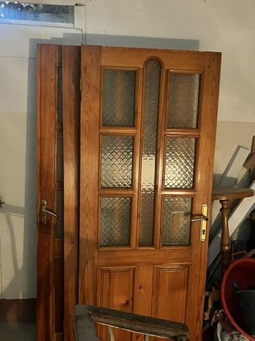 Taxta şüşəli otaq qapıları 4 eded otaq qapilari Eni-80sm Uzun 194