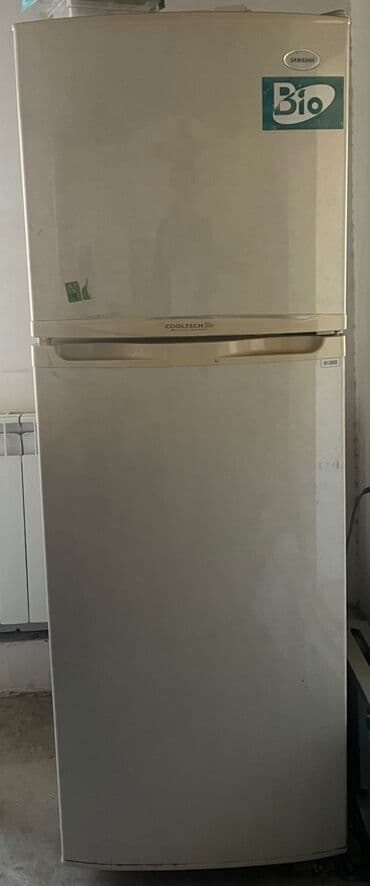 İşlənmiş 2 qapılı Samsung Soyuducu Satılır, rəng - Bej