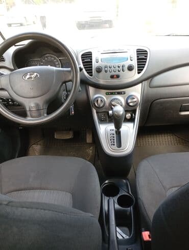 faizsiz kreditlə maşın: Hyundai i10 – avtomatik ötürücülü, şəhər üçün kompakt hetçbek — 2