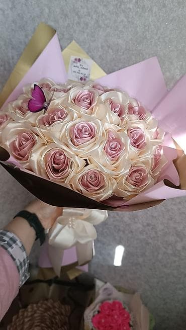 Konteynerlər: 27eded solmayan guller 25azn — 2