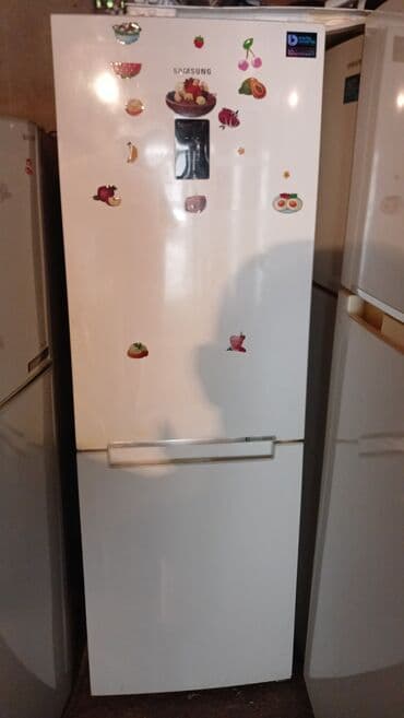 İşlənmiş 2 qapılı Samsung Soyuducu Satılır, rəng - Qara