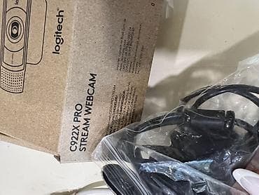 komputer notebook: Logitech C922X Pro Stream Webcam Yanlız səs yeri işləmir - Model — 1